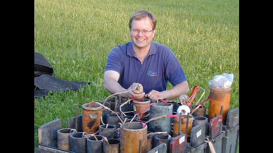 Familie Feuerwerk: Peter Sauer in seinem Element.