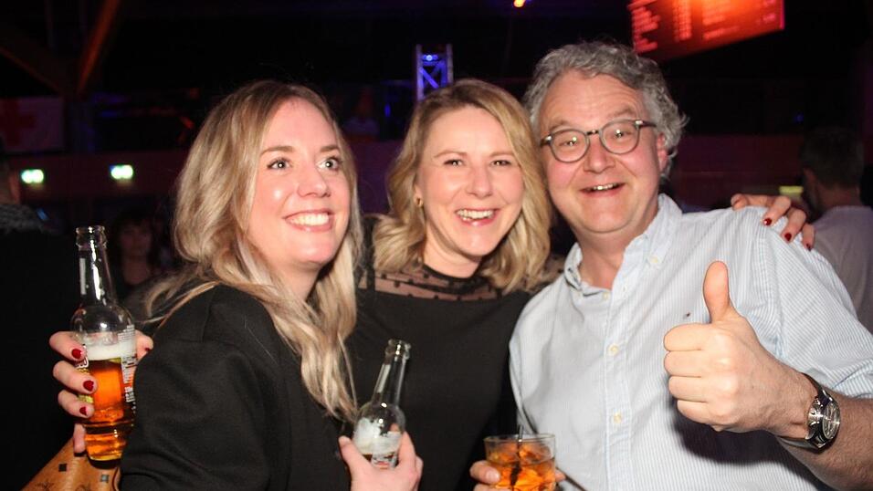 Auf der Eskara &Uuml;30-Party in Essenbach war wieder viel los.