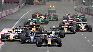 Max Verstappen holt im WM-Kampf auf.