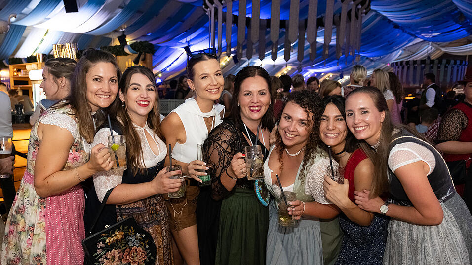 Die Partybilder vom Sonntag, 13. August 2023, aus dem Festzelt Wenisch. Die Partybilder vom Sonntag, 13. August 2023, aus dem Festzelt Wenisch.