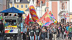 Bunt gegen Schwarz. Beim CSD in Landshut sind die Sicherheitsvorkehrungen dieses Mal so hoch wie noch nie.