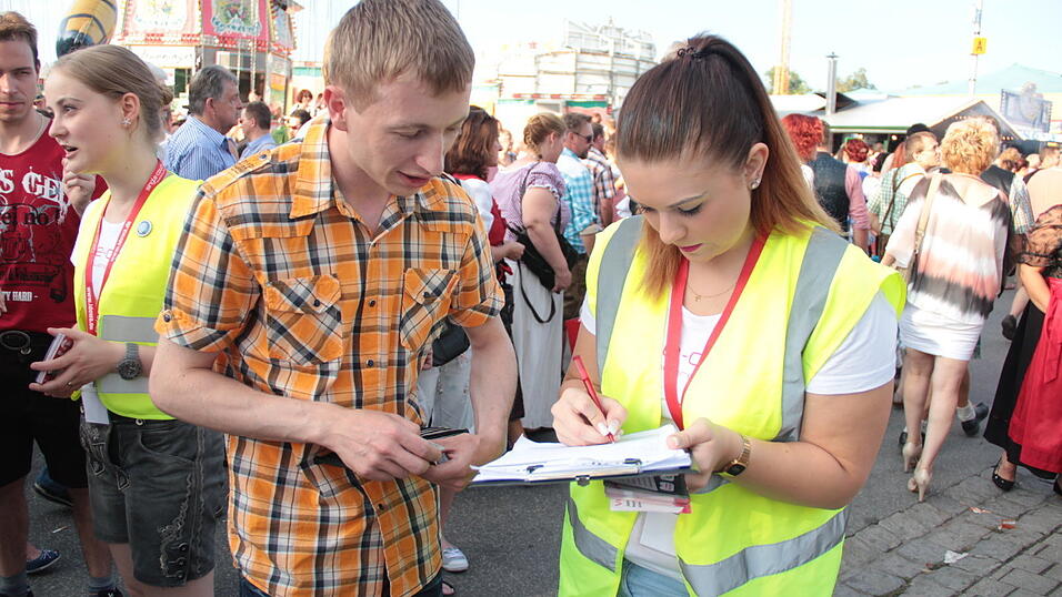 Schnappsch&uuml;sse von der Single-Couch aufgenommen am Samstag, 15. August (Foto: Paul Przybilla)