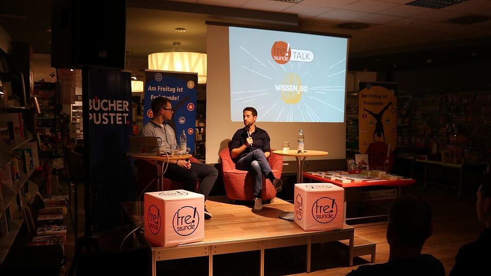 Beim Freistunde-Talk gab 'MrWissen2Go' Einblicke in seinen YouTube-Kanal.