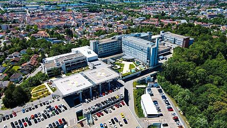Nicht nur der Donau-Isar-Klinikum in Deggendorf soll weiterhin beste medizinische Versorgung bieten.