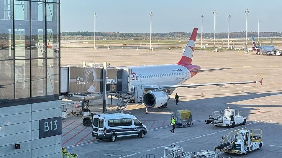 In der Maschine vom Typ A320 der Austrian Airlines hat ein Abschiebeh&auml;ftling randaliert.