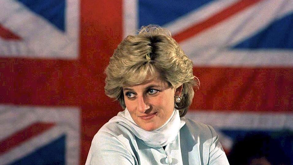 Was würde Prinzessin Diana wohl denken, wenn sie von dem Zwist zwischen ihren geliebten Söhnen wüsste? (Archivfoto) Was würde Prinzessin Diana wohl denken, wenn sie von dem Zwist zwischen ihren geliebten Söhnen wüsste? (Archivfoto)