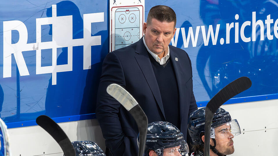 Fast ein Jahr ist es her, dass Pokel letztmals in Straubing an der Bande stand - damals noch auf Seiten der Tigers.
