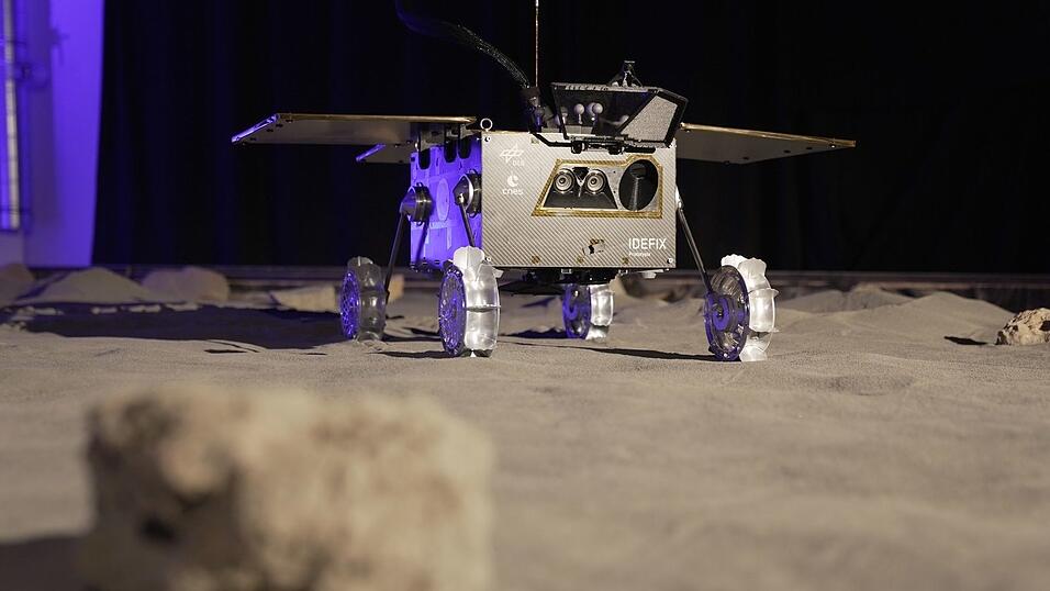 «Idefix» - hier ein Modell - soll selbstständig den Marsmond Phobos erkunden. «Idefix» - hier ein Modell - soll selbstständig den Marsmond Phobos erkunden.