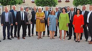 Der Marktgemeinderat in dieser Zusammenstellung brachte den Haushalt 2026 auf den Weg.