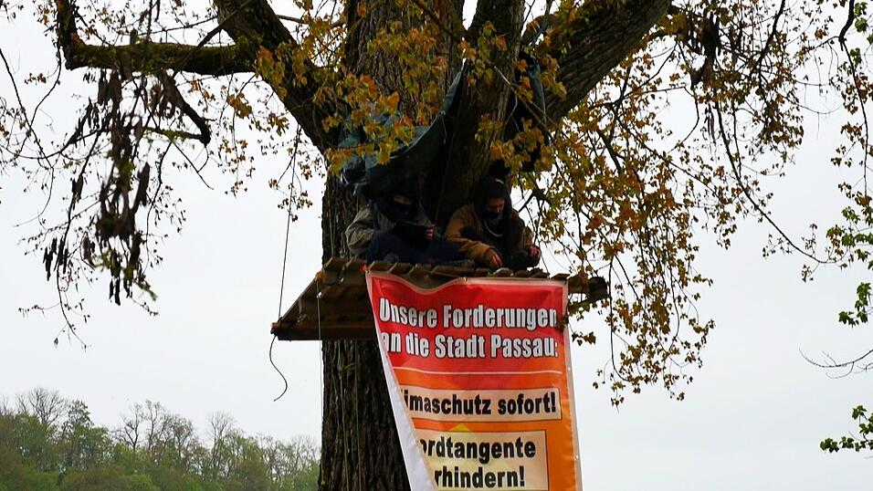 Frühere Klima-Aktion in Passau. Frühere Klima-Aktion in Passau.