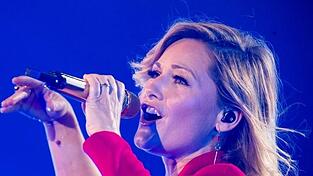 Nur ein Konzert in Deutschland plant Helene Fischer 2022. Nur ein Konzert in Deutschland plant Helene Fischer 2022.