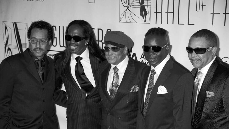 Der Schlagzeuger Fred White (links) ist gestorben.