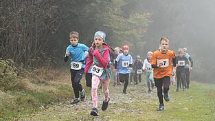 Ein Lauf für die ganze Familie ist der Vejdacher Hidn-Trail des WSV Viechtach. Ein Lauf für die ganze Familie ist der Vejdacher Hidn-Trail des WSV Viechtach.