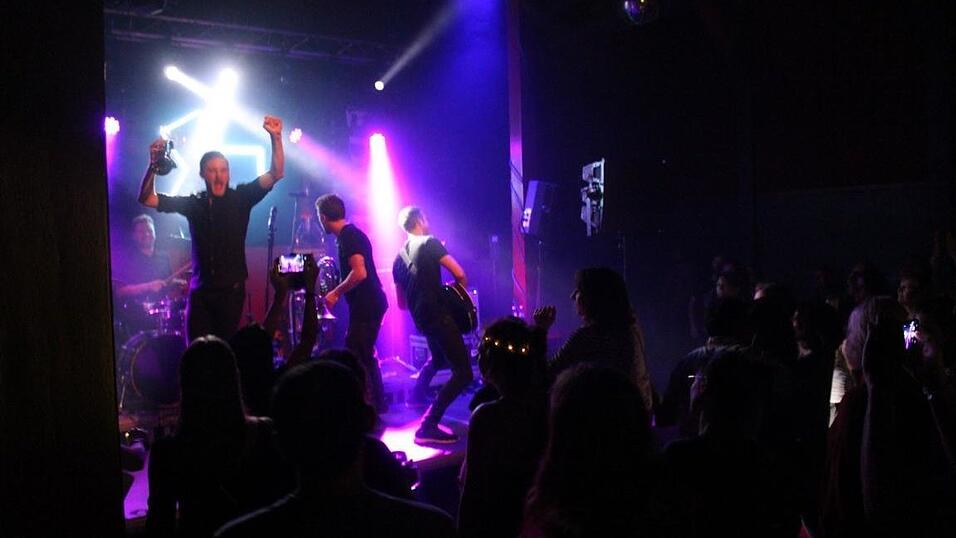 Im Landshuter Rocket Club wurde an diesem Freitag zu Live-Musik gefeiert.