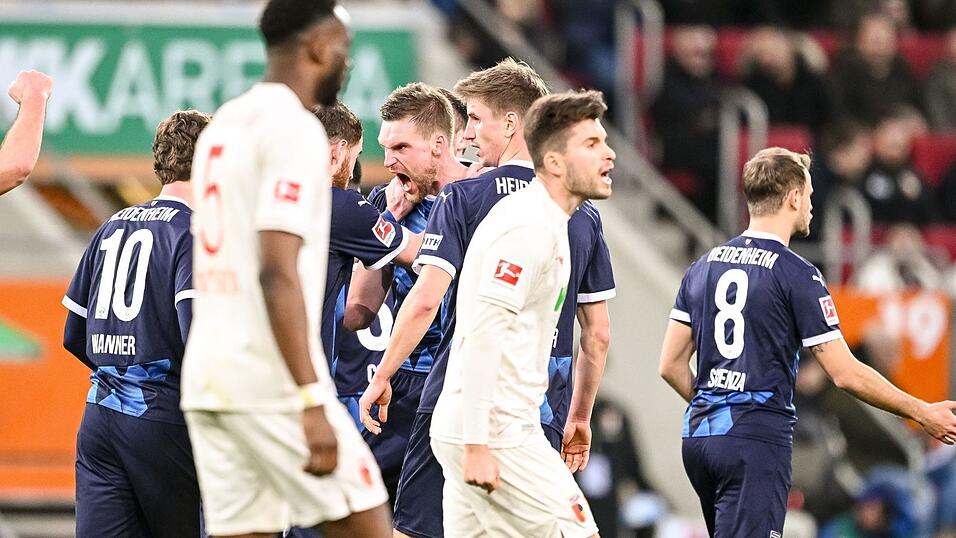Der 1. FC Heidenheim rettet in Augsburg fast einen Punkt.