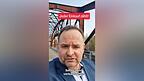 Christian Ries vom Landauer Gesch&auml;ft &bdquo;Sch&ouml;nes & Wolle&ldquo; wirkt im Video auf den ersten Blick wie ein Kommunalpolitiker - und &uuml;berrascht dann die Zuschauer.