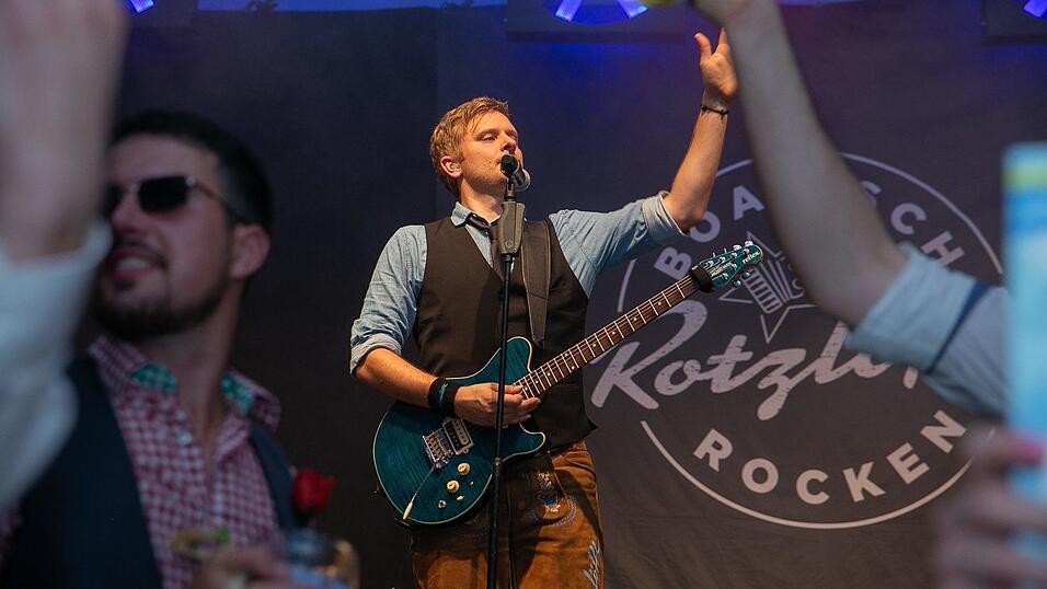 Die Partybilder vom Sonntag, 14. August 2022, aus dem Festzelt Reisinger.