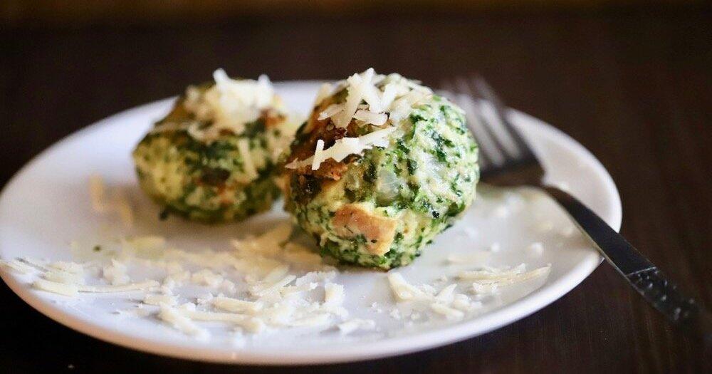 Spinatknödel mit Parmesan