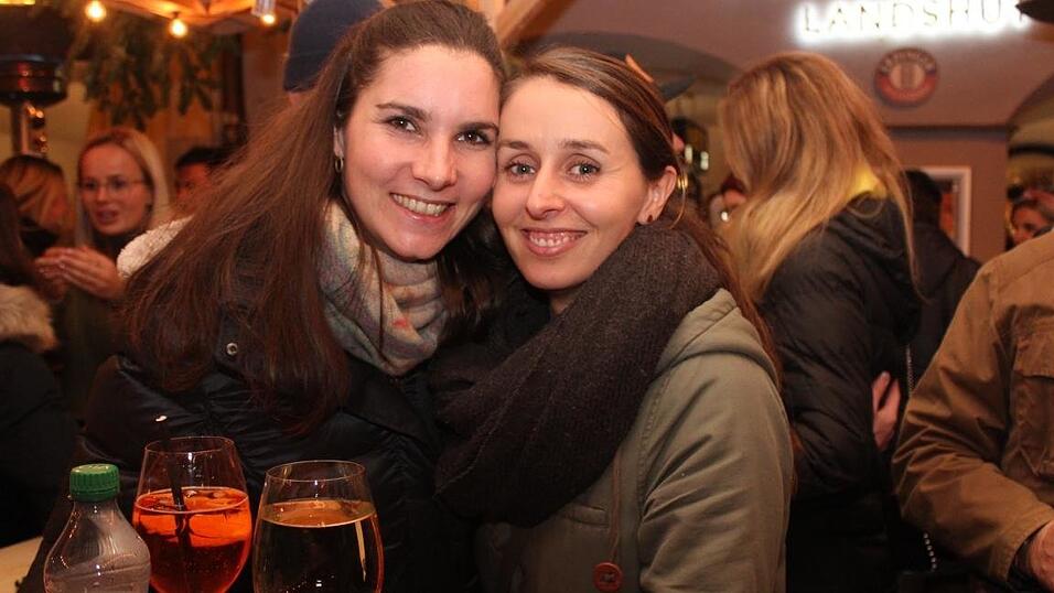 In Landshut lockten am Wochenende der Kunsthandwerkermarkt und die H&uuml;ttengaudi zahlreiche Besucher an.