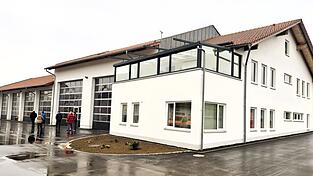 Der Bauhof Neukirchen b. Hl. Blut mit Sozialgebäude, Werkstatt, Waschhalle und Garage Der Bauhof Neukirchen b. Hl. Blut mit Sozialgebäude, Werkstatt, Waschhalle und Garage