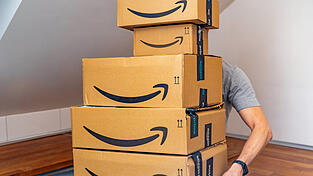 Während der bekannt arbeitsintensiven Weihnachtszeit hatte der US-Handelsriese Amazon ein neu gebautes und monatelang leerstehendes Logistikzentrum in Zweibrücken kurz hochgefahren, am 8. Januar gingen dort aber schon wieder die Lichter aus.