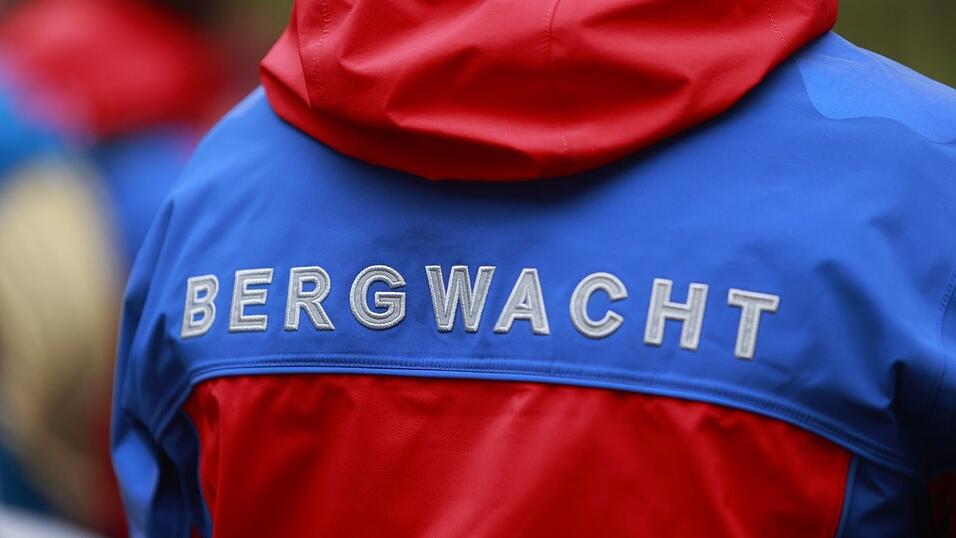 Der Mann war auf einem Steig wegen eines ausgebrochenen Tritts abgestürzt.