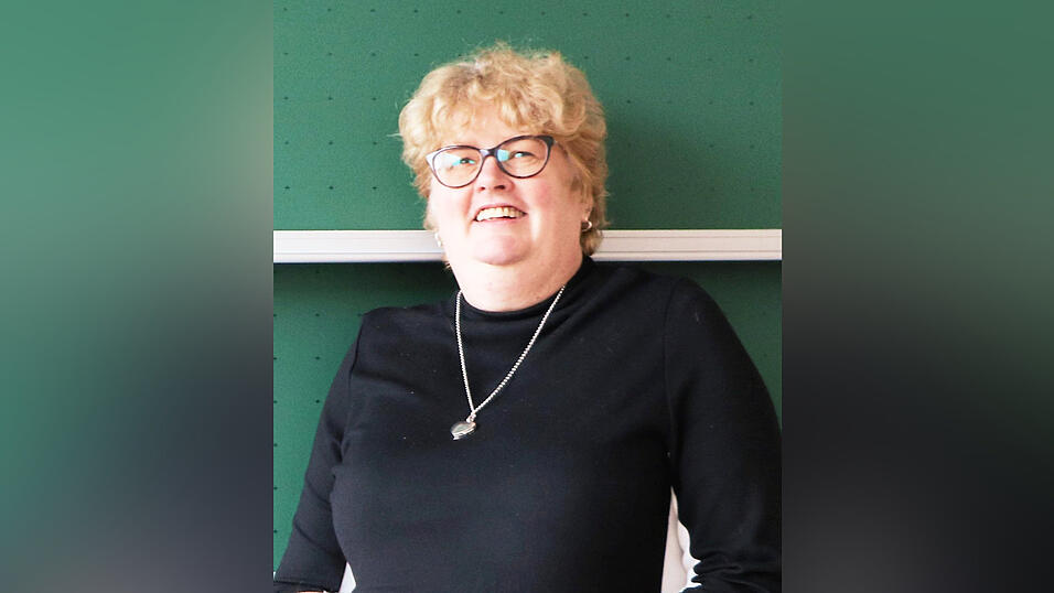 Claudia Krause (53) ist eine der vier Teamlehrkräfte in Stadt und Landkreis Landshut, die derzeit Unterricht halten. Claudia Krause (53) ist eine der vier Teamlehrkräfte in Stadt und Landkreis Landshut, die derzeit Unterricht halten.