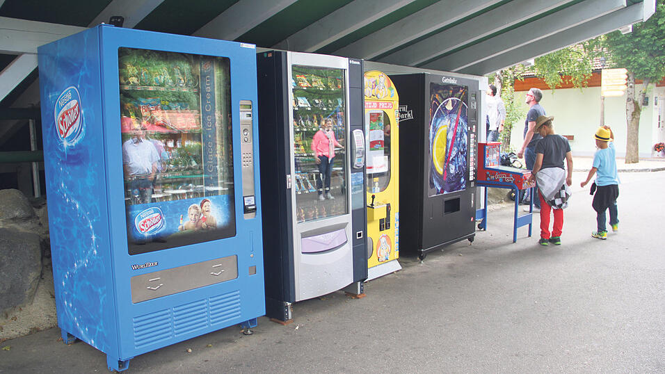 Diese Automaten müssen täglich neu befüllt werden.