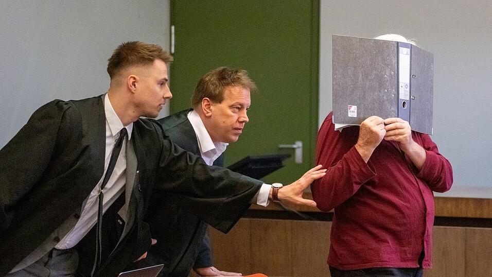 Ein 78-Jähriger hat wegen schweren sexuellen Kindesmissbrauchs eine lange Haftstrafe bekommen. (Archivbild).