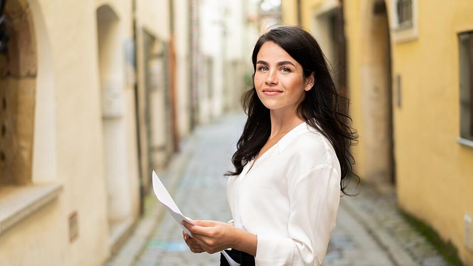 Die THD-Studentin Sinah Harm erhält den Medienpreis der Mediengruppe Attenkofer. Die THD-Studentin Sinah Harm erhält den Medienpreis der Mediengruppe Attenkofer.