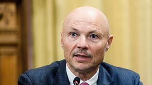 Der promovierte Wirtschaftswissenschaftler Nimmermann war Staatssekretär in drei Ministerien, zuletzt beim damaligen Bundeswirtschaftsminister Robert Habeck. (Archivbild) Der promovierte Wirtschaftswissenschaftler Nimmermann war Staatssekretär in drei Ministerien, zuletzt beim damaligen Bundeswirtschaftsminister Robert Habeck. (Archivbild)
