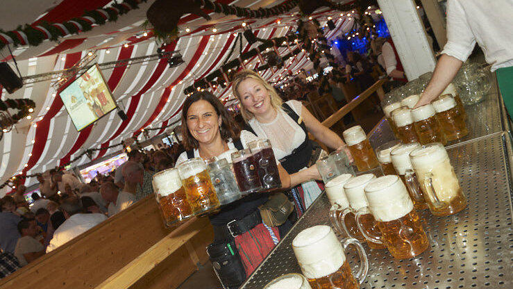 Die Partybilder vom Freitag, 16. August, aus dem Festzelt Lechner. Die Partybilder vom Freitag, 16. August, aus dem Festzelt Lechner.