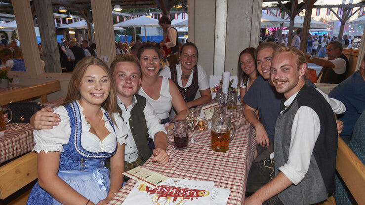 Die Partybilder von Dienstag, 16. August 2022, aus dem Festzelt Lechner.