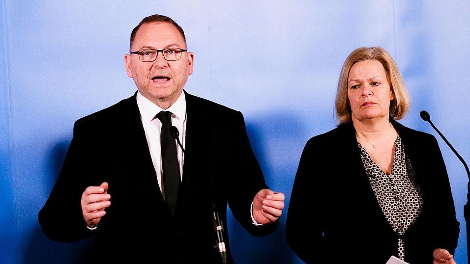 Die Gewerkschaften Verdi und dbb verhandeln f&uuml;r die Besch&auml;ftigten mit Bund und Kommunen. (Archivbild)