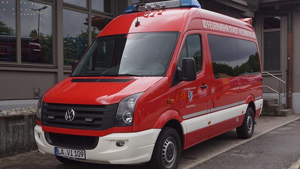 Die Vilsbiburger Feuerwehr richtete zum ersten Mal ihre Messe 'Fire & Rescue' aus. Mehr als 1500 Besucher sind zur Stadthalle gekommen.