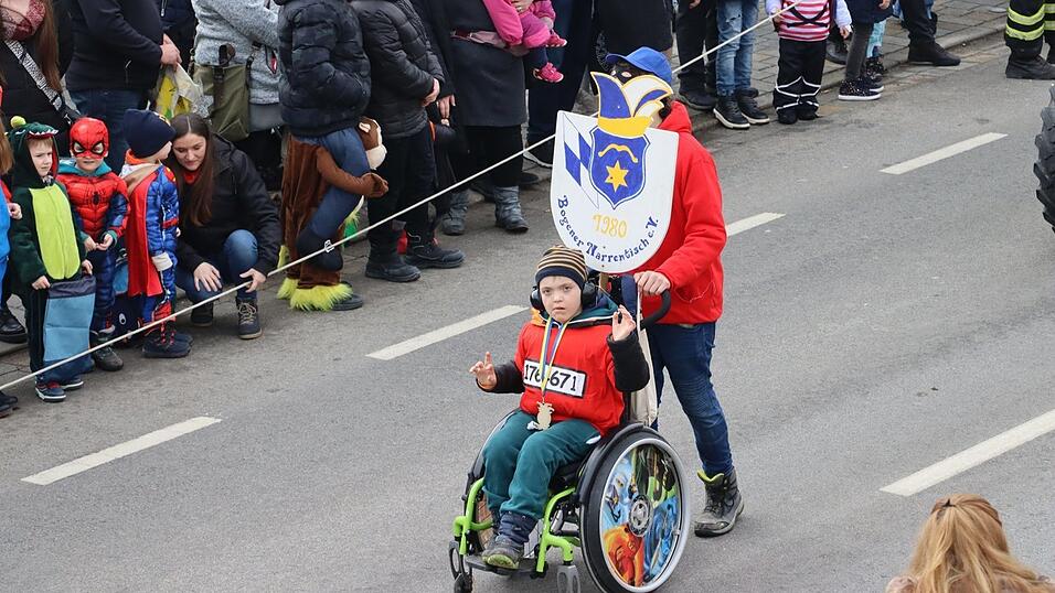 Beim Bogener Faschingsumzug war einiges geboten.
