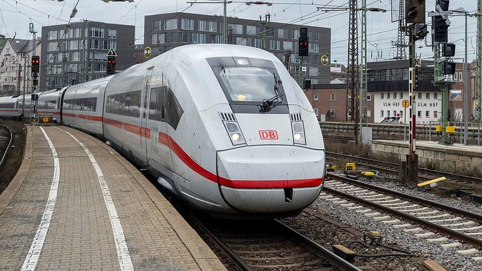 Wegen eines verd&auml;chtigen Gegenstands wurden Teile des Ulmer Hauptbahnhofs zeitweise gesperrt.
