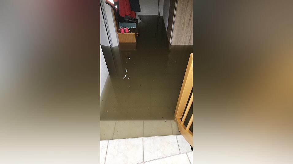40 Zentimeter hoch stand das Wasser im Keller einer Familie aus Ittling.