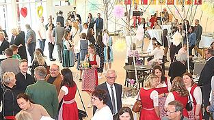 Viele interessierte Besucher waren zum gemeinsamen Schulfest und Tag der offenen Tür gekommen.