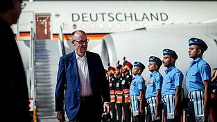 Dass Modi den Kanzler in seiner Heimatregion empfängt, wird als Zeichen besonderer Wertschätzung gesehen. Dass Modi den Kanzler in seiner Heimatregion empfängt, wird als Zeichen besonderer Wertschätzung gesehen.