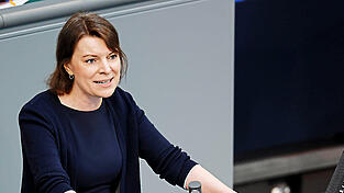 „Das ist ein Angebot an die Mitglieder für eine moderne Aufstellung des Bezirksverbands“, sagt Emmi Zeulner.
