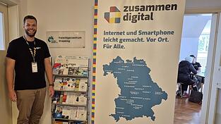 „Unsere jungen Dozenten haben Spaß daran, Lösungen zu finden, und am Ende gehen die Kunden glücklich hinaus“: Projektleiter Markus Einzmann über das Ziel von „zusammen digital“. „Unsere jungen Dozenten haben Spaß daran, Lösungen zu finden, und am Ende gehen die Kunden glücklich hinaus“: Projektleiter Markus Einzmann über das Ziel von „zusammen digital“.