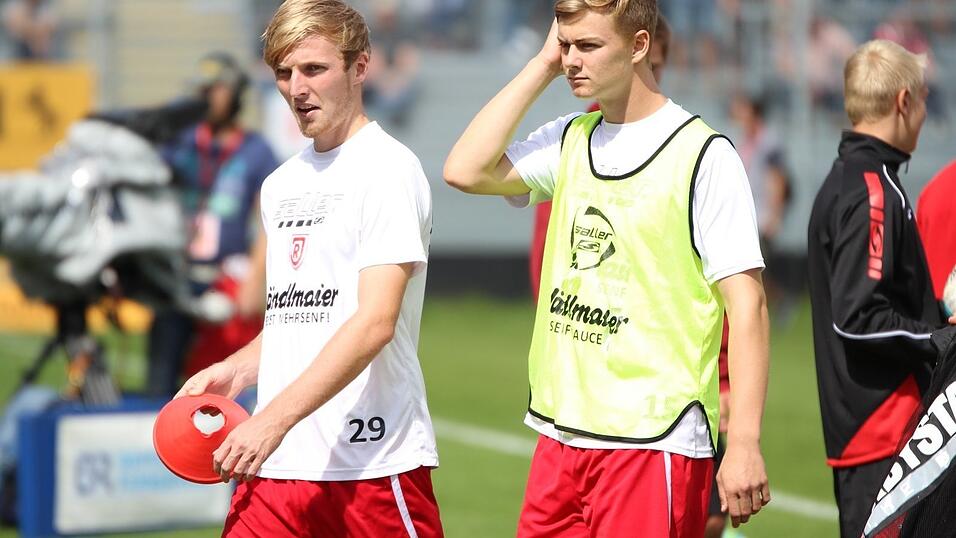 Der SSV Jahn Regensburg empfing am Samstagnachmittag den FC Energie Cottbus. (Foto: Fabian Ro&szlig;mann)