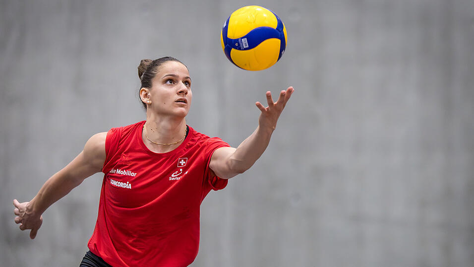 Die Schweizerin Chiara Ammirati hatte einige hochklassige Angebote vorliegen - und sich letztlich für die Herausforderung Straubing entschieden. Die Schweizerin Chiara Ammirati hatte einige hochklassige Angebote vorliegen - und sich letztlich für die Herausforderung Straubing entschieden.
