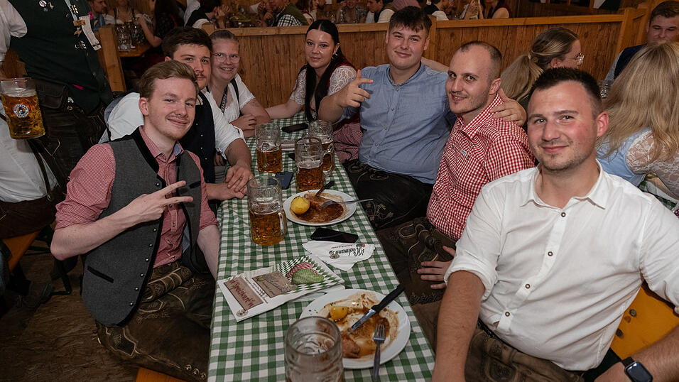 Die Partybilder vom Montag, 14. August 2023, aus dem Festzelt Weckmann.