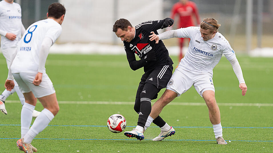 Der TSV Bogen peilt zum R&uuml;ckrundenauftakt gegen den FC Tegernheim einen wichtigen Sieg im Kampf gegen den Abstieg an.