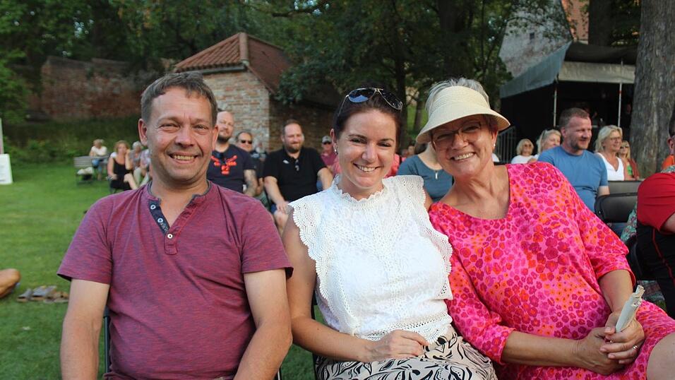 Die Landshuterinnen und Landshuter feierten beim LaSoNa-Open-Air.