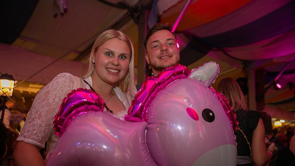 Die Partybilder vom Freitag, 12. August 2022, aus dem Festzelt Reisinger.