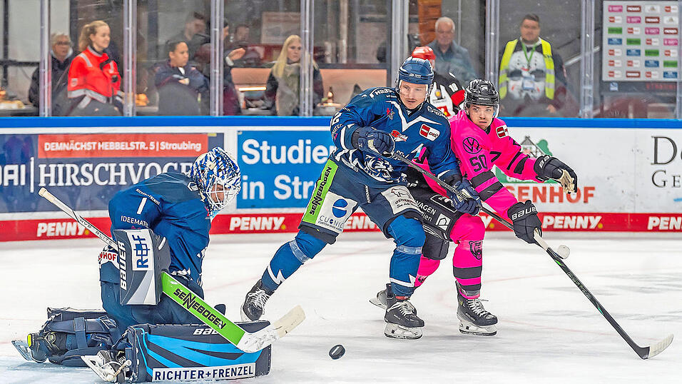 Fast leid tun kann einem Tigers-Torwart Florian Bugl am Freitagabend in der Partie gegen die Grizzlys Wolfsburg. Hier entsch&auml;rft er zwar zusammen mit Marcel Brandt eine Chance des Wolfsburger St&uuml;rmers Julius Ramoser, aber zwei Drittel lang reihen sich bei den Gastgebern Fehler an Fehler - und der 0:4-R&uuml;ckstand ist eher noch schmeichelhaft. Erst im dritten Abschnitt wachen die Straubinger auf und kommen zumindest noch auf 2:4 heran.