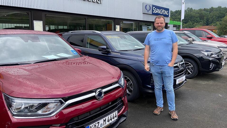 Seit 2001 f&uuml;hrt Martin M&uuml;hlbauer das gleichnamige Autohaus plus Werkstatt an der Blaibacher Stra&szlig;e 3. Im Juli endet der Betrieb.